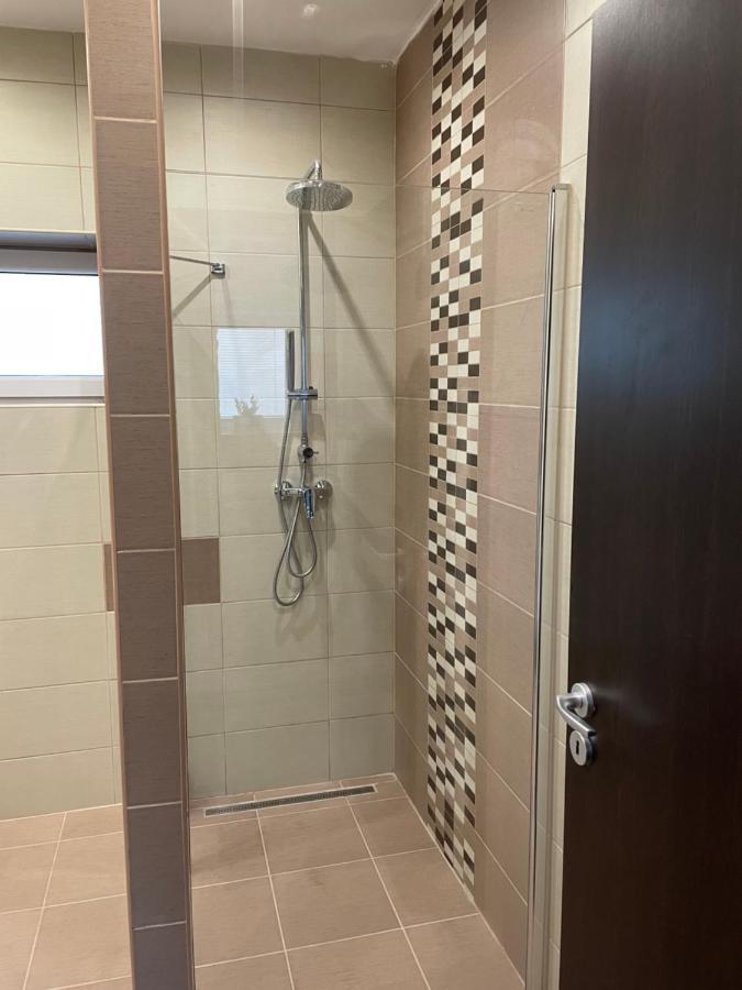 Malibu Apartman & Jacuzzi ميسكولك المظهر الخارجي الصورة