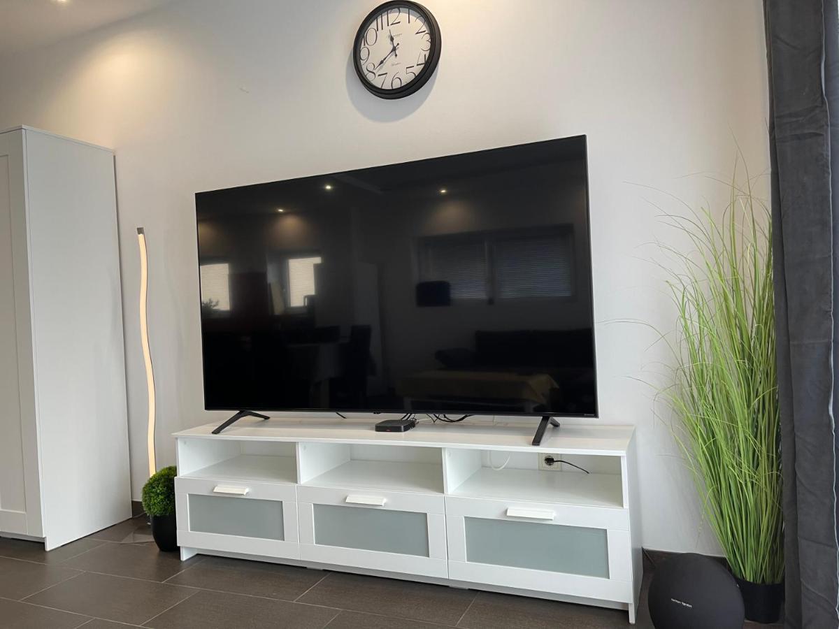 Malibu Apartman & Jacuzzi ميسكولك المظهر الخارجي الصورة